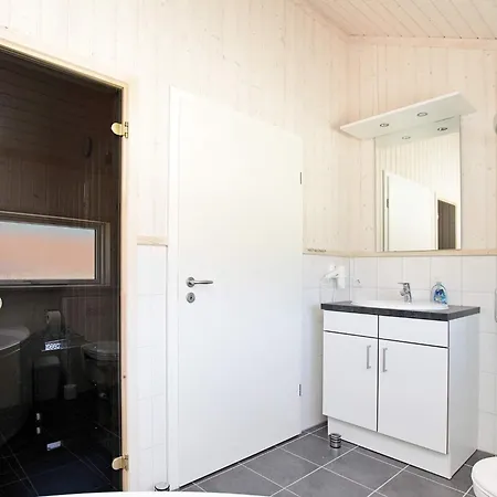 Scandinavian For Six Guests Semesterbostad